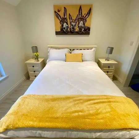 Modern Family Holiday home Castleisland